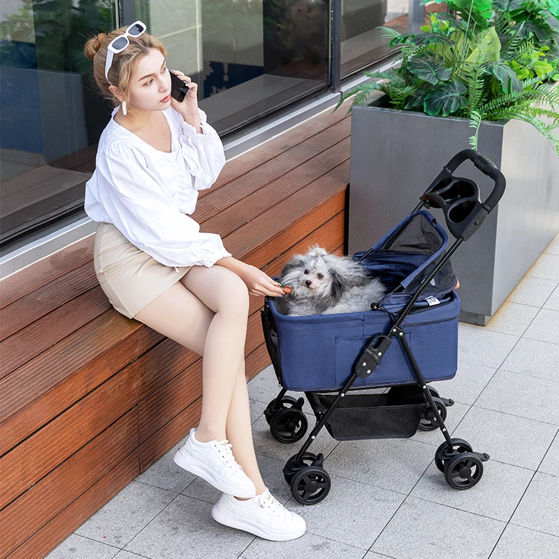 犬のお散歩グッズをコスパ良く揃える方法 - 折りたたみ式ペットカートの機能性とサイズ選定