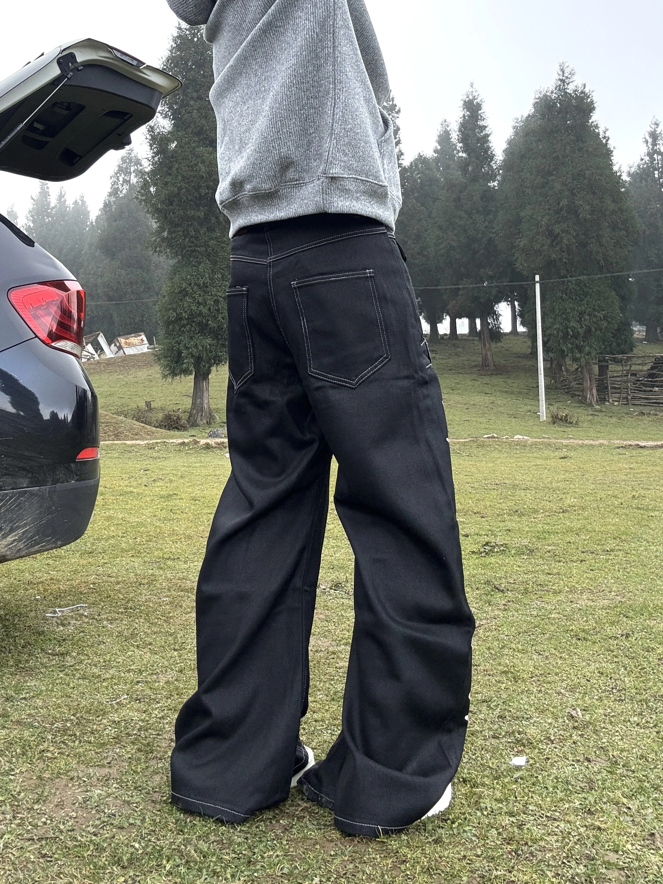 30代から40代の男性が選ぶ、ストリートファッションの本質は？