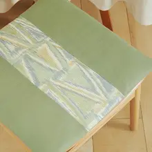 防滑仕様の椅子用クッション【家庭用・オフィス用・四季対応】