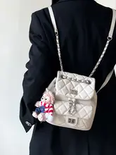 真皮製 ダブルリュックサック【ダイヤモンドキルティング・ミニサイズ・チェーンストラップ付き・トレンドデザイン】