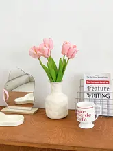 おしゃれなチューリップデザイン花瓶【高級感のあるリビング装飾用】