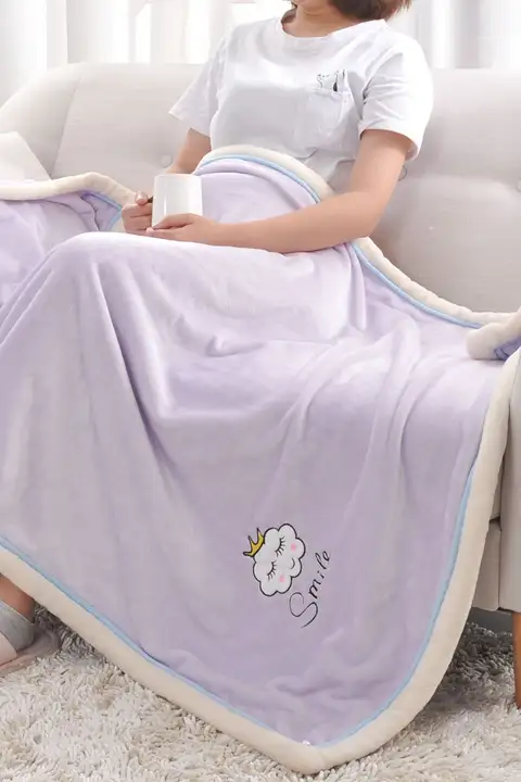 極上の柔らかさのダブルレイヤーフリース毛布【オフィス・ソファ用・お昼寝対応】