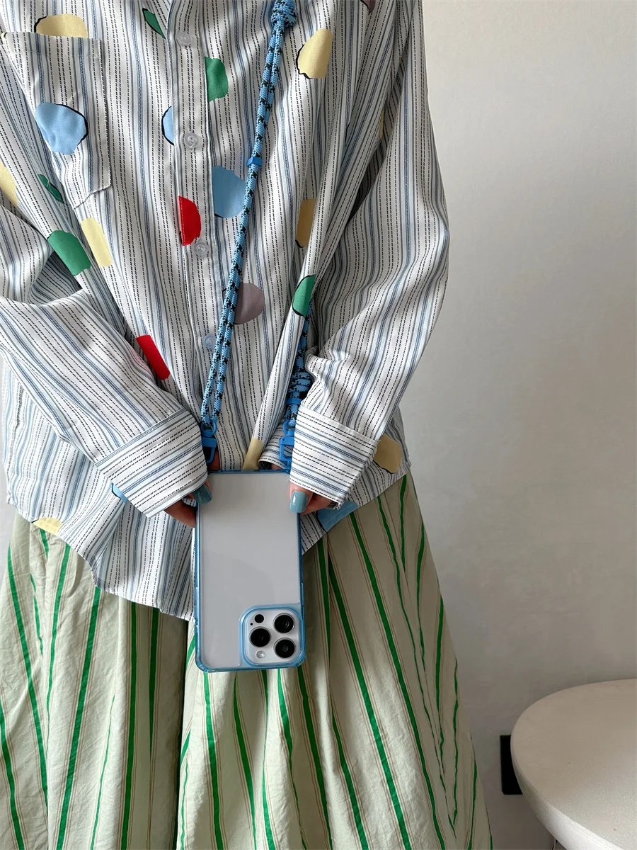 5インチスマホで通勤に適しているか？ショルダー付きケースが解決するリアルな使い勝手とは