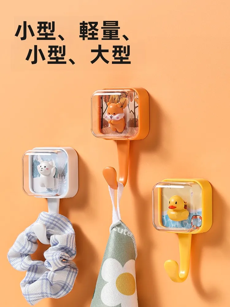 趣味粘着フック：子ども部屋に設置する創造的デコレーションアイテム