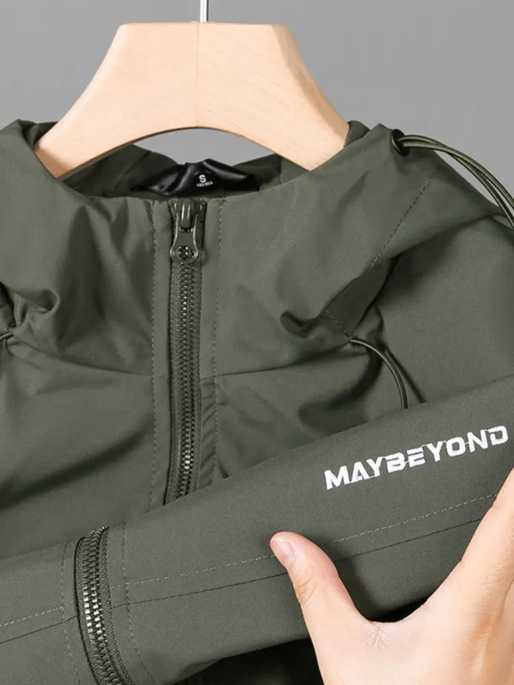 アウトドアボアジャケットは本当に必要？すべての気候に耐える「all weather parka」の選び方とは