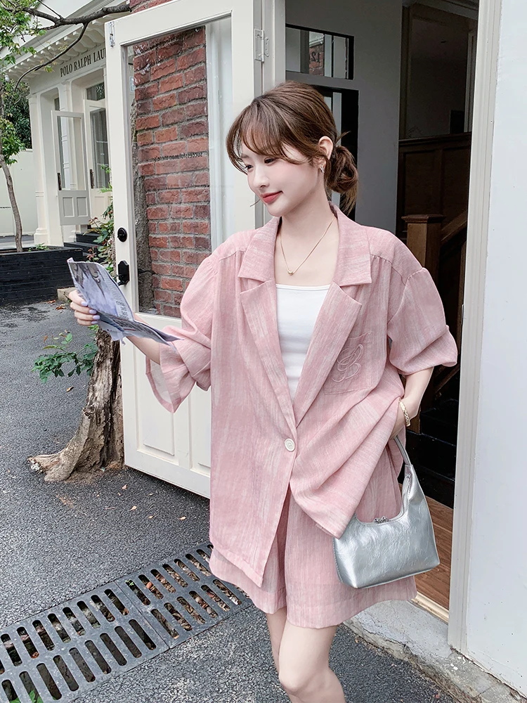 低身長でぽっちゃりの20代後半女性に、今こそ選ぶべき夏のコーデは？