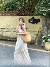 リゾートスタイルのフリルスリーブアプリコット色ワンピース【レース切替・ウエストシェイプ・Vネック・夏用】