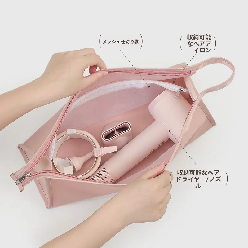 ハンズフリースタンドヘアドライヤーとブラシドライヤーの選択で迷う？旅行用ヘアドライヤー収納ポーチが解決する理由とは