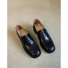 本革製レトロローファーシューズ【女性用・粗めヒール・ソフトラムスキン・通勤にも最適・イギリス風】