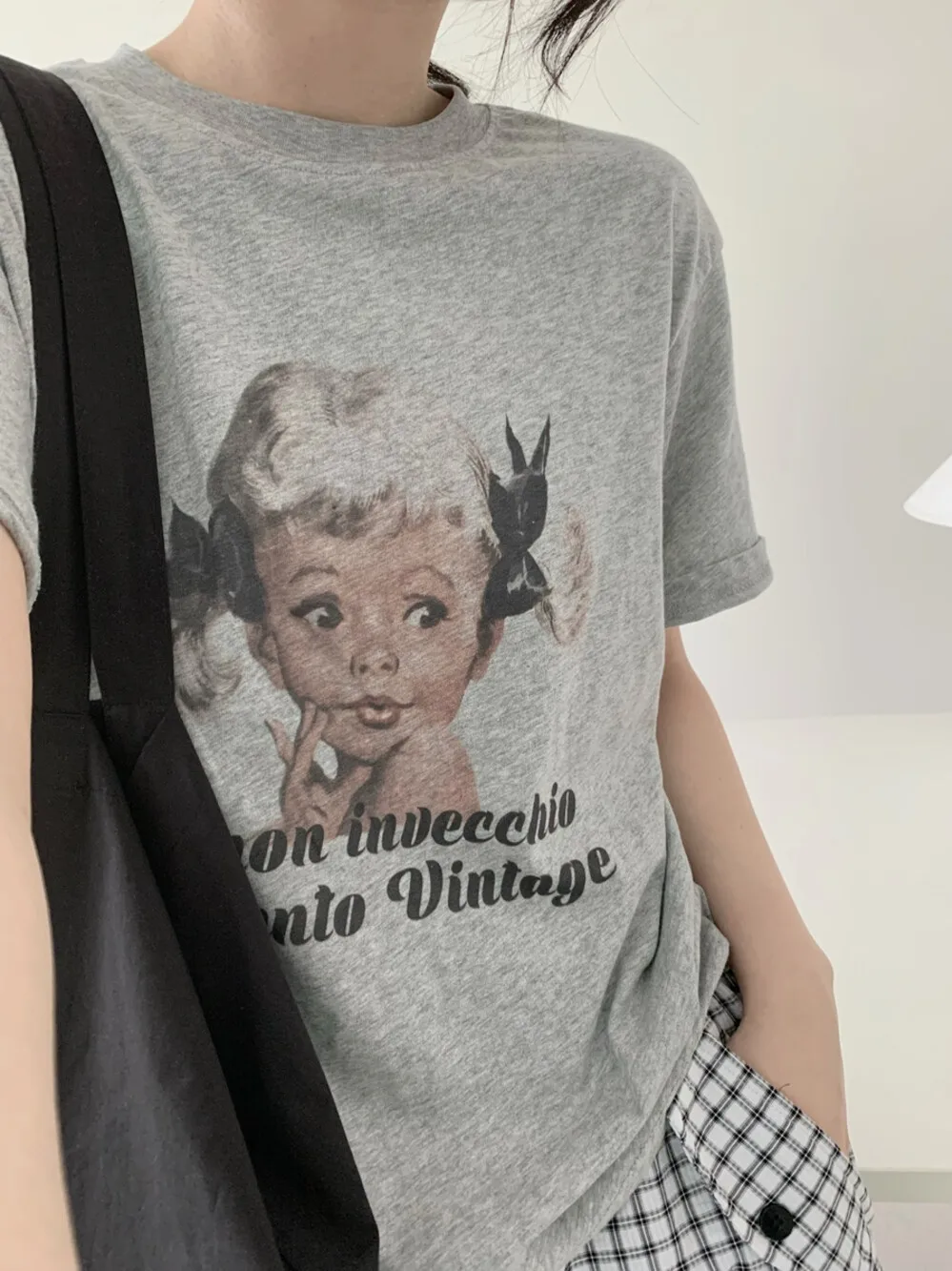 キャラティーをどう選ぶ？親しみやすく、日常に溶け込む「かわいいTシャツ」の選び方を解説