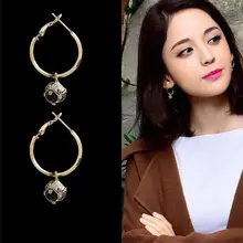 S925銀製ピアス【幾何学的な立体感・小ぶりのダイヤボール・ユニークデザイン】