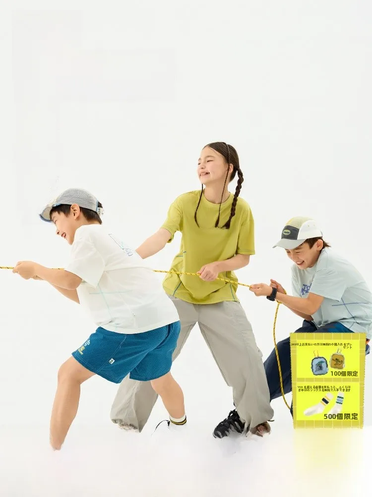 夏用子供Tシャツとショートパンツセット：幼児後期に最適な軽量吸湿素材の実用性解析