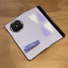 軽やかな高級感のある本革スマートフォンケース【折りたたみ式・衝撃吸収・華為向け】