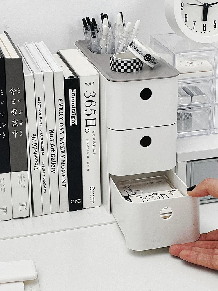 自宅図書館のスペースを効率的に確保するためのデスク用ブックスタンド収納ボックス