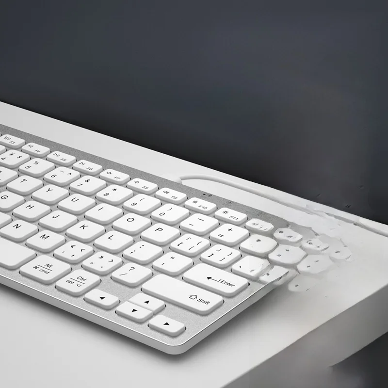 在宅ワークのデスクに「静かで軽いキーボード」を導入するには？