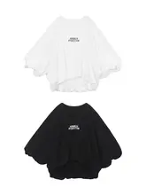 二色展開の字母プリント収縮カフスラウンドネックTシャツ【ゆったりデザイン】