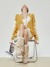 アート感漂うカラー編みVネックニットカーディガン【ゆったりとしたドロップショルダー・女性用】