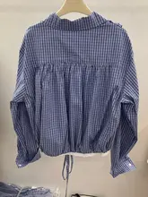 花柄Vネックチェックシャツ【ブルー・デザイン性・インナーキャミソール付き】（セットアップ対応）