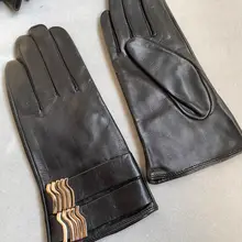 極上の柔らかさの本革製レディース手袋【北欧風・シンプルデザイン】（セットアップ対応）