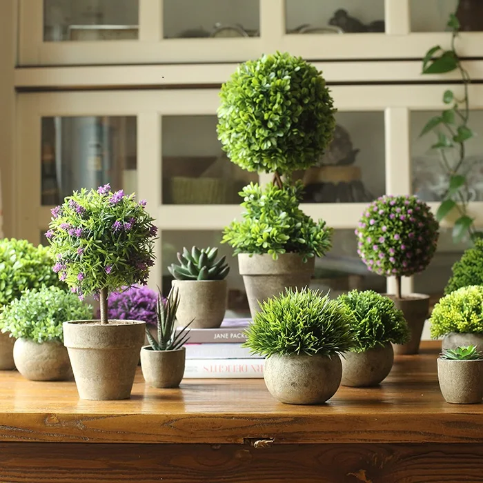 梅雨に備えて買うべき！完全ガイド：防滑マット・造花・フェイク植物の選び方