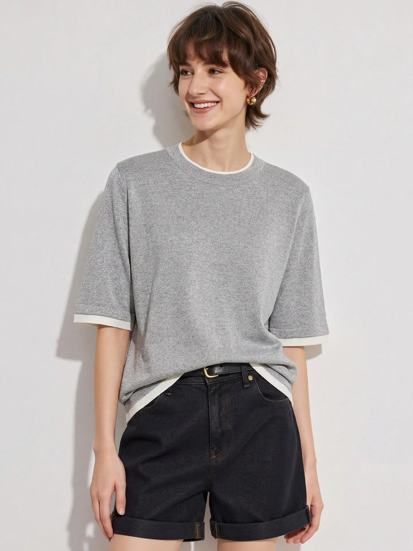 通勤の疲れを癒す、デザイン性のあるTシャツはどこにいるの？