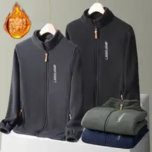 防寒加工されたフリースパーカー【メンズ・アウトドア・厚手・フード付き】