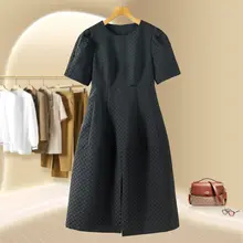 秋季用 カラーブロックデザインのスリムフィットラウンドネックワンピース【スリット入り・女性用】