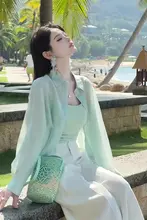 デザイン性のある薄手防晒シャツとキャミソールの2点セット（セットアップ対応）