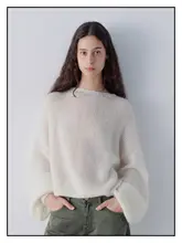 極上の柔らかさ！羊毛とモヘア糸のニットセーター【慎重なケアが必要】