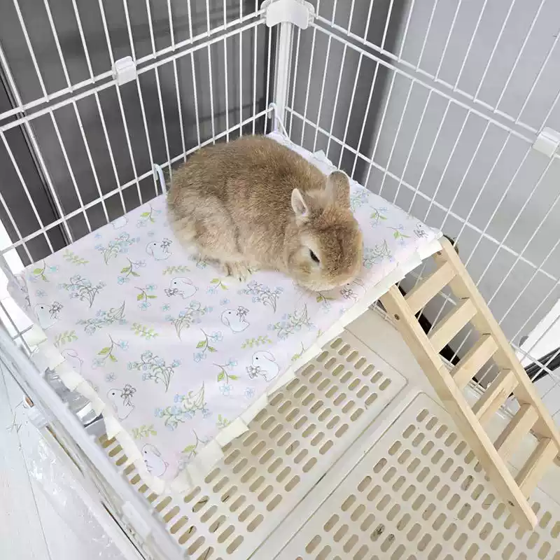 小動物用の鉄製プラットフォーム【ウサギとモルモット対応・二段式・吊り下げ設計】