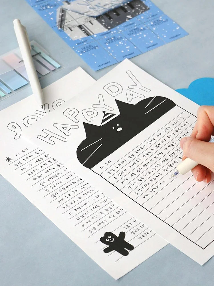 かわいいドゥードゥルデザインのメモ帳：A5サイズはA4の半分ですか？
