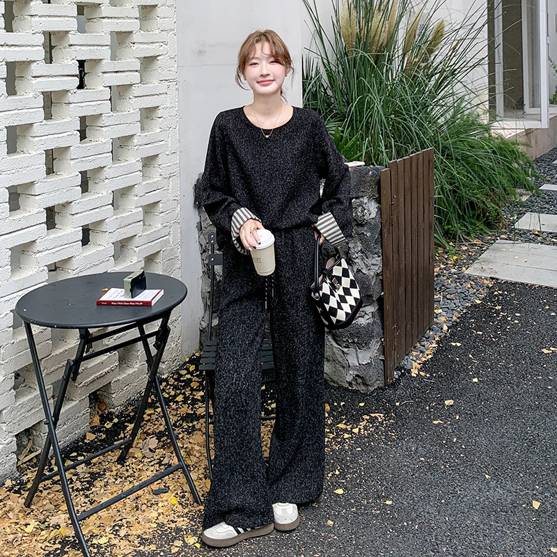 黒とグレーのコーデは、どう選ぶ？シンプルさとスタイリッシュさのバランスを取るための実践ガイド