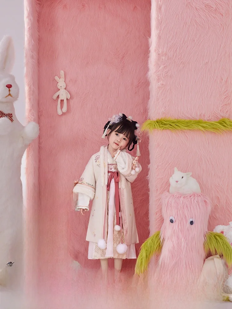 アジアの赤ちゃん女の子に合う着物風トップスとスリップは、どう選ぶ？