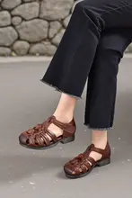 真皮製ローマ風女性用サンダル【手編み・穴あきデザイン・極上の柔らかさ・低ヒール】