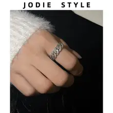 個性派デザインのキュービックジルコニアリング【ハイエンド・カジュアル・指輪】