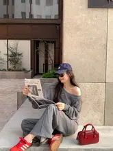 露肩デザインのゆったりスウェットシャツ【極上の柔らかさ・カジュアルスタイル】（セットアップ対応）