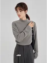 白色の長袖Tシャツ【丸首・フィット感・秋用・極上の柔らかさ】