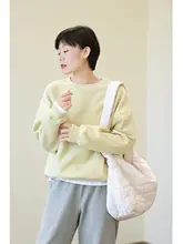 極上の柔らかさのグレーラウンドネックプルオーバー【冬用・フリース仕立て・レディース】