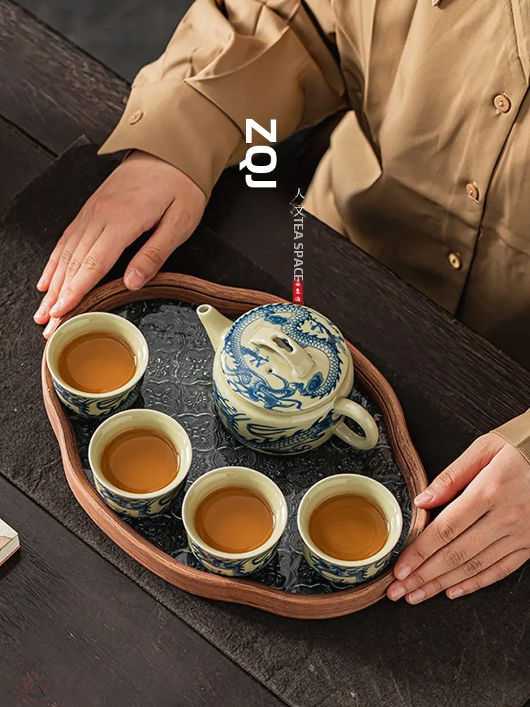 青茶色をどう選ぶ？自然と調和する、日本の暮らしにふさわしい色の選び方