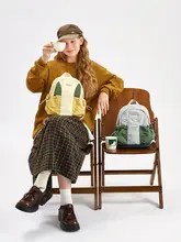 使いやすい小型旅行リュックサック【女性用・通勤・大容量・デザイン性抜群】