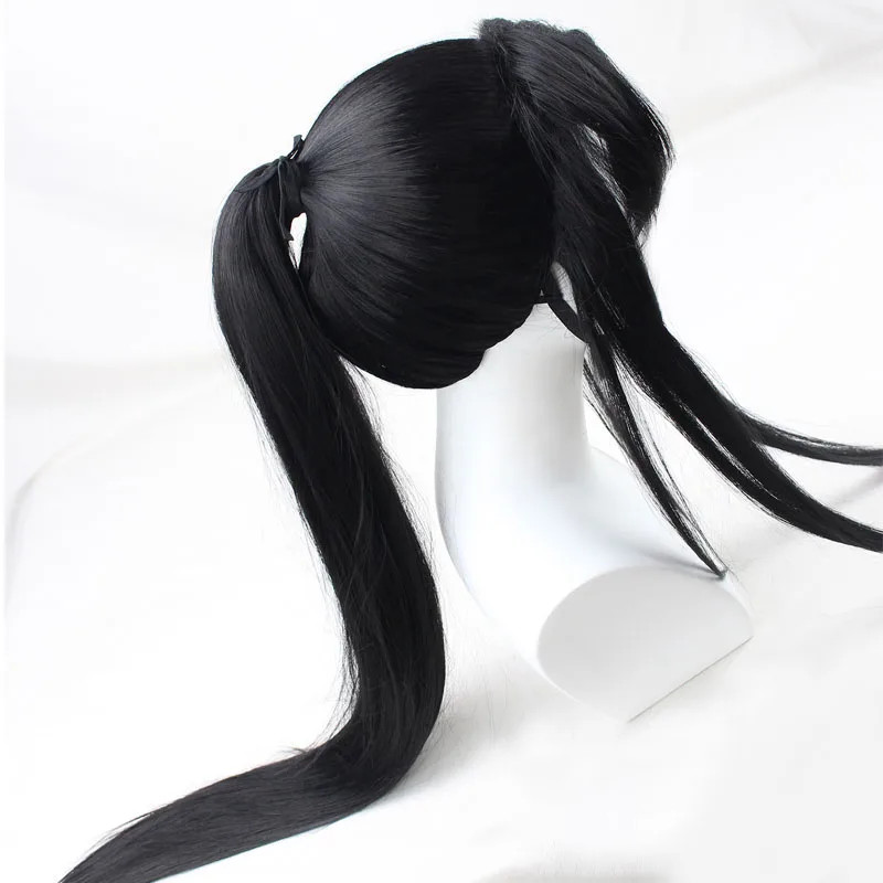 お祭りにぴったりのヘアアレンジは、金色の頭冠で決める？