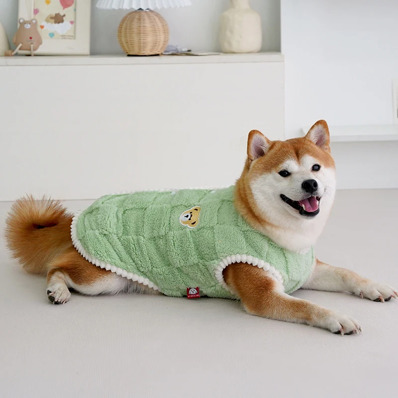 柴犬用服専門店  で選ぶ冬用厚手ベストの実用性とシーン別対応