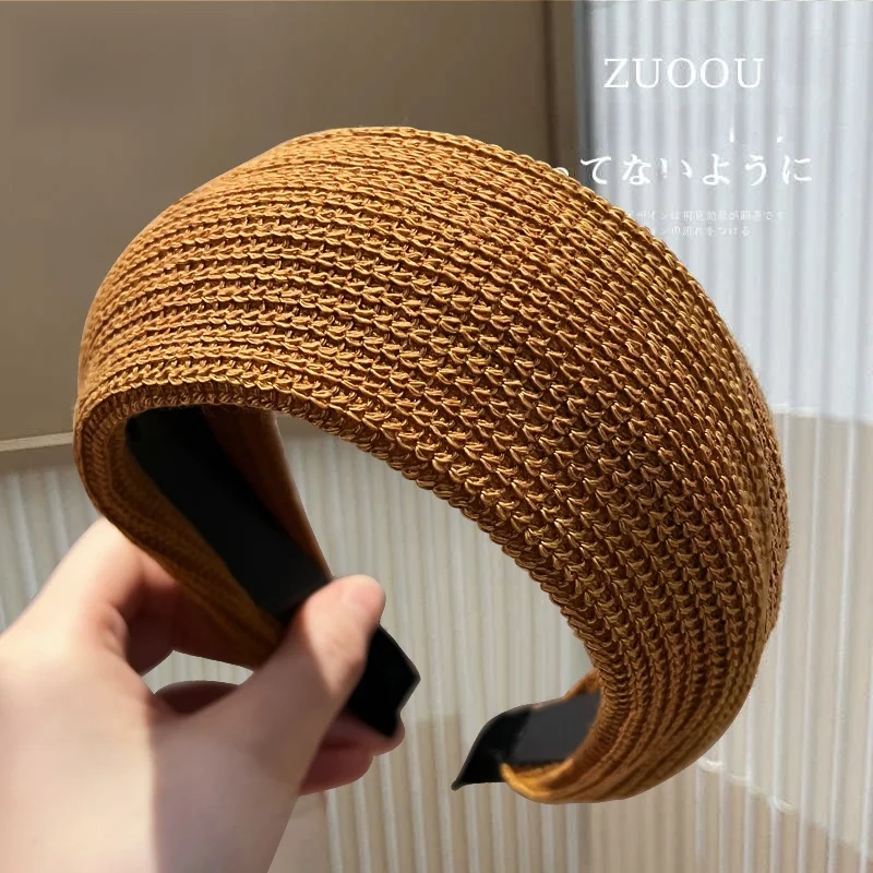ショートヘアに合うニット帽を選ぶべきタイミングは？前髪なしでかっこよく見えるスタイルの鍵はここ！