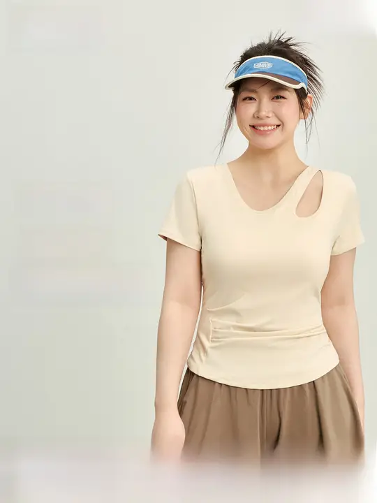 夏用 ヨガウェア【胸パッド付き・フィット感ある短袖トップス・ダイエット効果】（セットアップ対応）