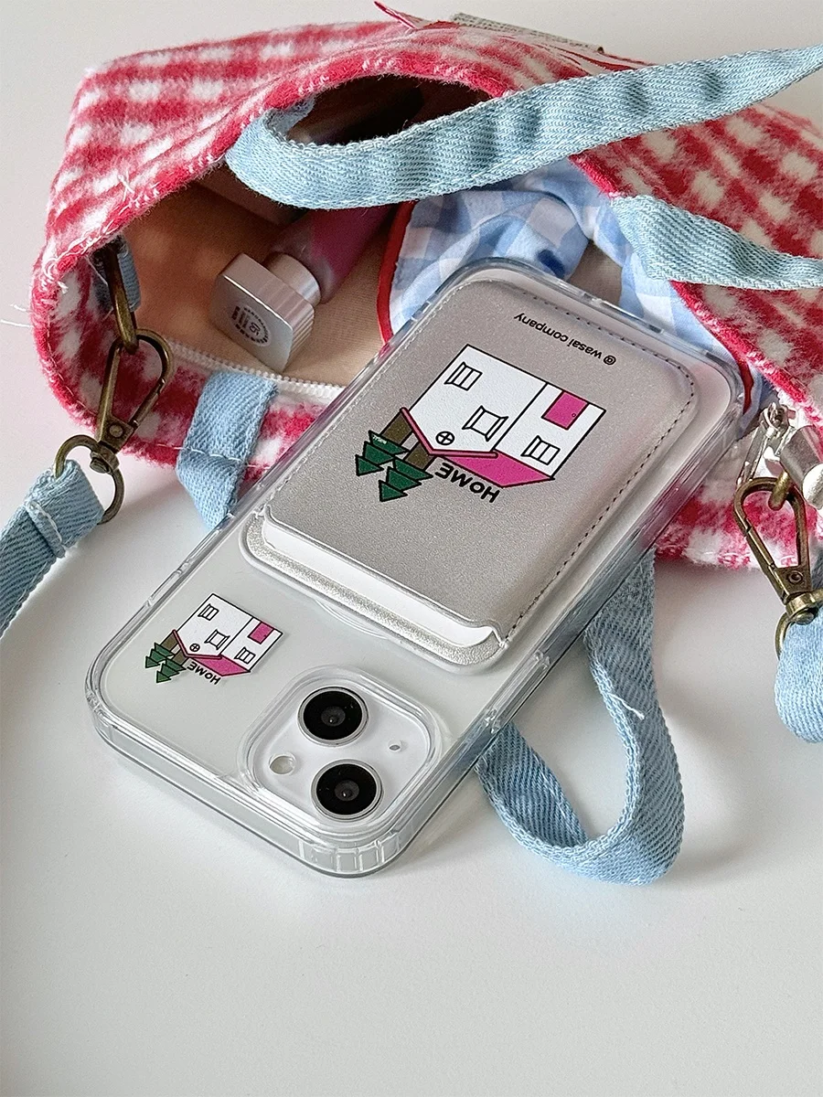 スマホにカードケースを貼るって、本当に必要なの？