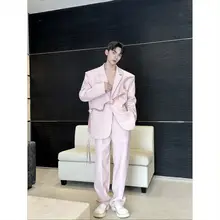 立体的なバラ飾り付きデザインスーツ【男女兼用・洗練された印象・西洋スタイル】（セットアップ対応）