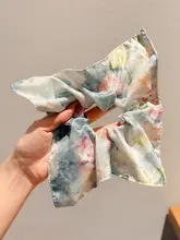 オイルペイント風 フラワープリントスクエアハンカチ 大きなヘアゴム【低いポニーテール・お団子ヘア用】