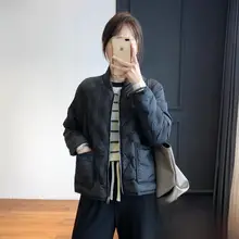 軽やかさとスタイルを両立！シンプルでおしゃれな短丈ダウンジャケット【女性用 ・コンパクト・ボンバージャケット】