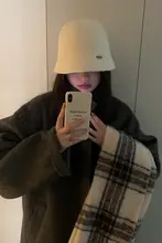 白黒 無地 羊羔绒の柔らかいバケットハット【冬用・保温性・フィット感】