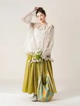 透け感のあるレースの花柄ドロップショルダー長袖シャツ【淡いピンク・ランタン袖】